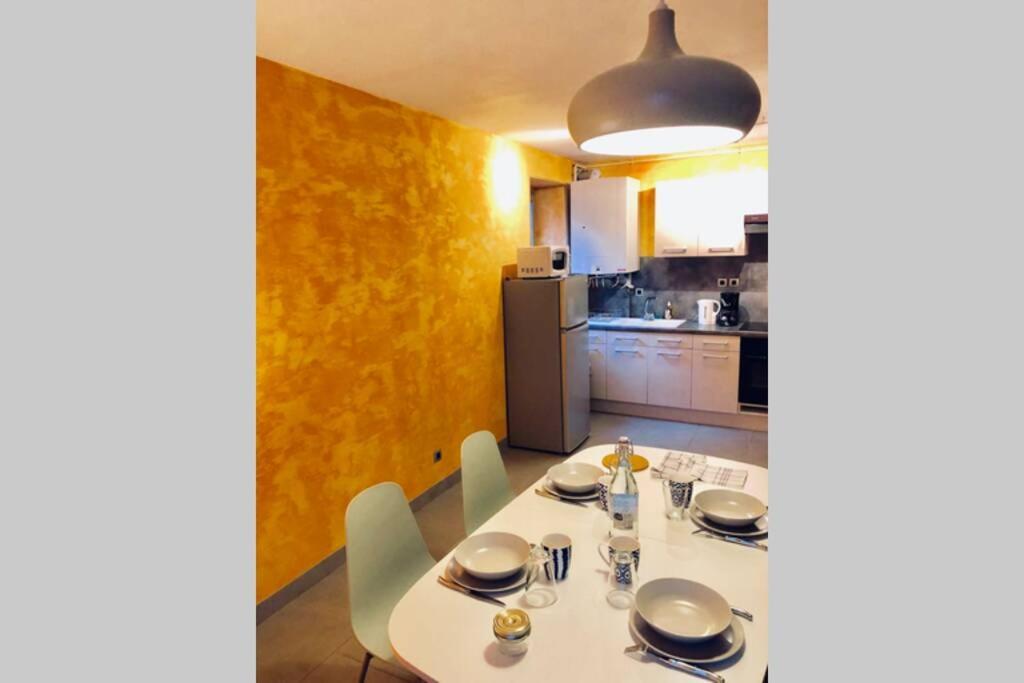 F3 - Neuf - 4/6 P - Lits King Size - Wifi - Cour Apartamento Le Puy-en-Velay Exterior foto